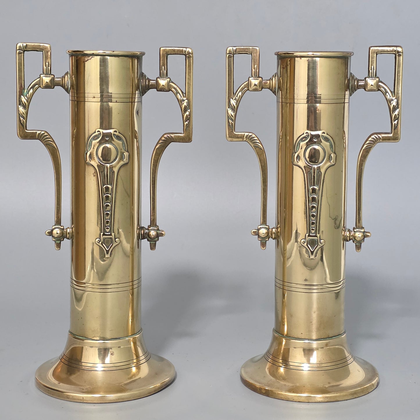 Pair Antique Arts & Crafts Brass Twin Handled Vases C1910 Decorative Brass Urns
