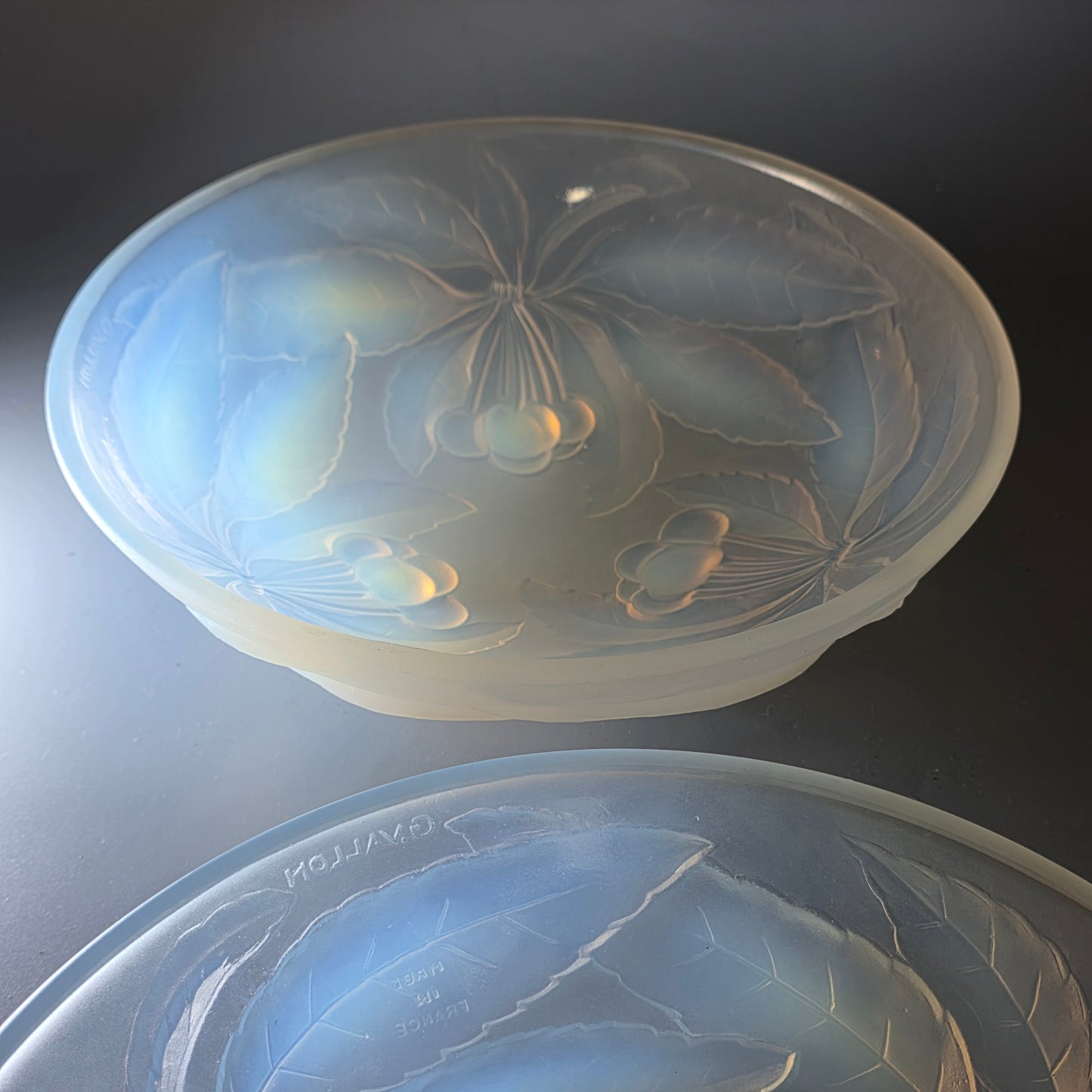 Pair of Signed 1930s French Opalescent Glass Bowls – G Vallon – Vintage Cherries Design