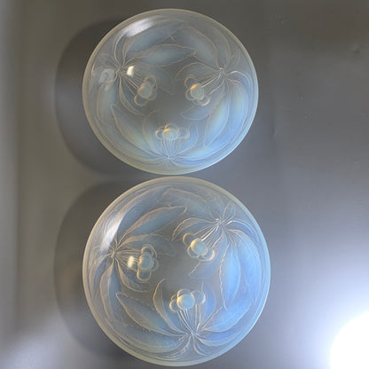Pair of Signed 1930s French Opalescent Glass Bowls – G Vallon – Vintage Cherries Design