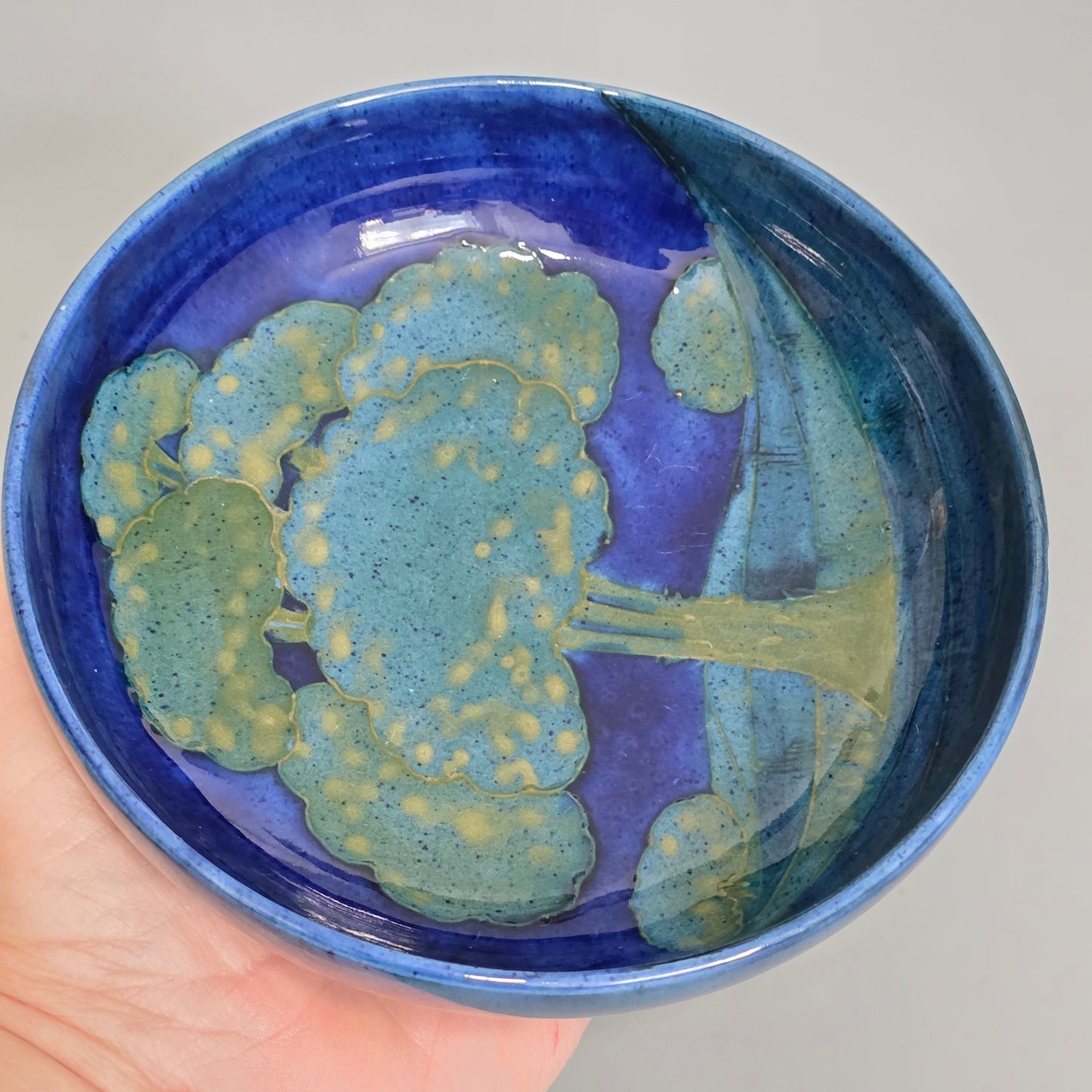 William Moorcroft Moonlit Blue Bowl C1924 Signed Wm Art Pottery Dish Collectable