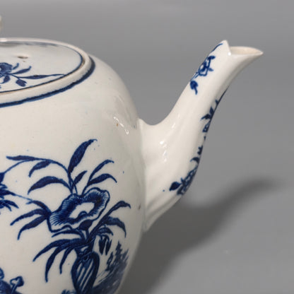Worcester 18thc Blue And White Teapot La Terre Pattern