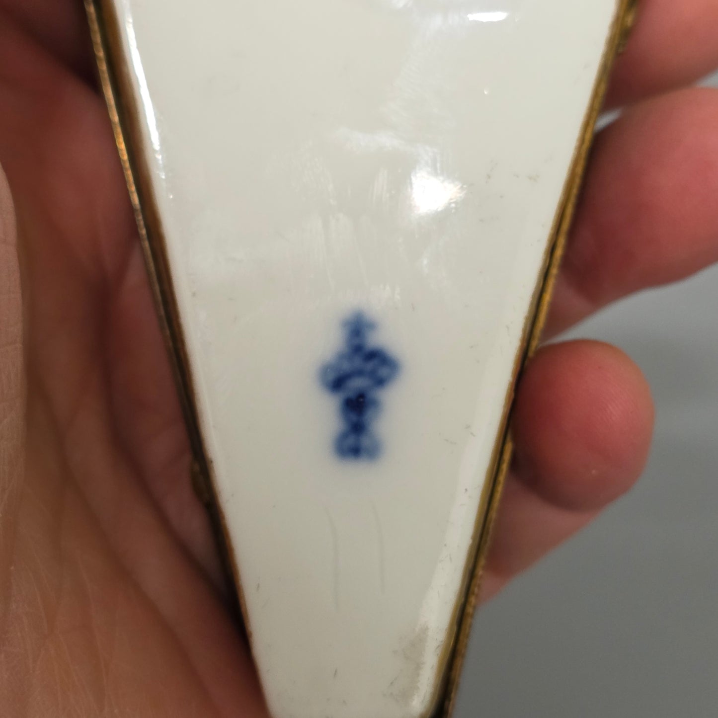 Rare 19th Century French Porcelain Snuff Box – Harp Form – Hand Painted