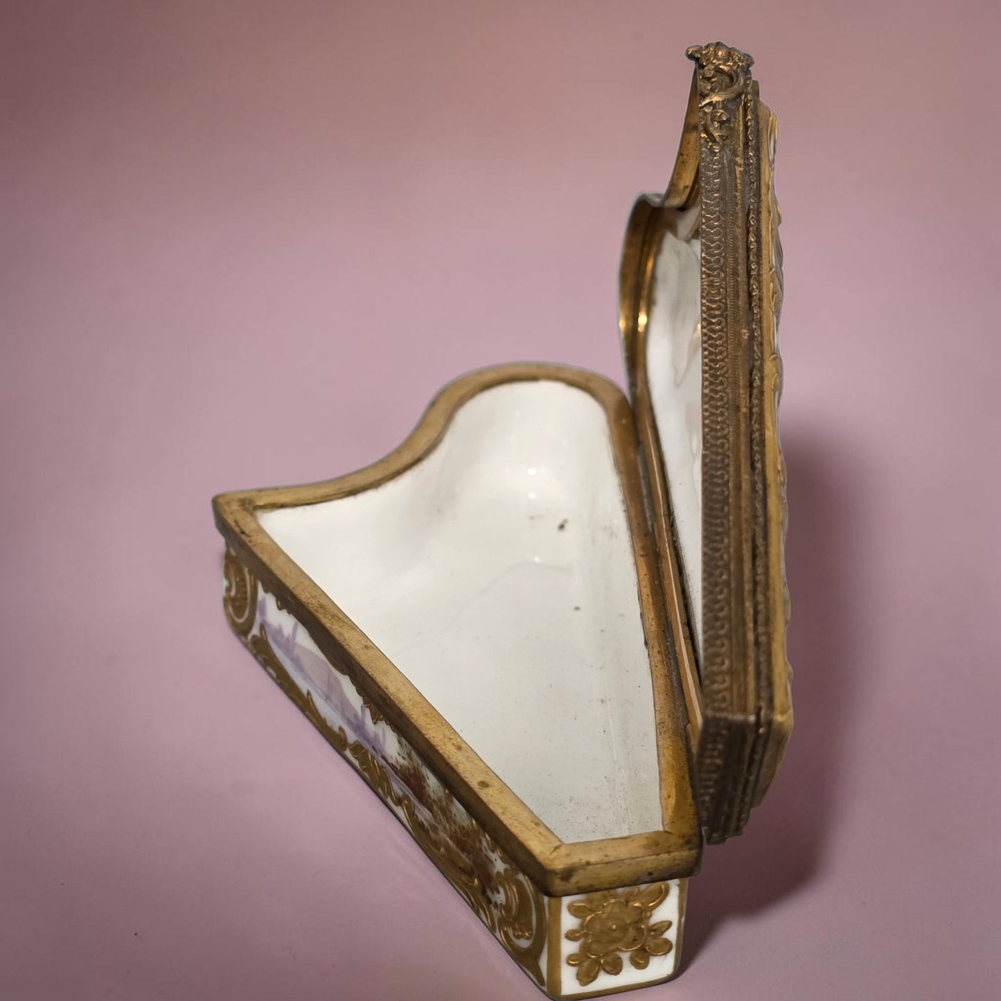 Rare 19th Century French Porcelain Snuff Box – Harp Form – Hand Painted