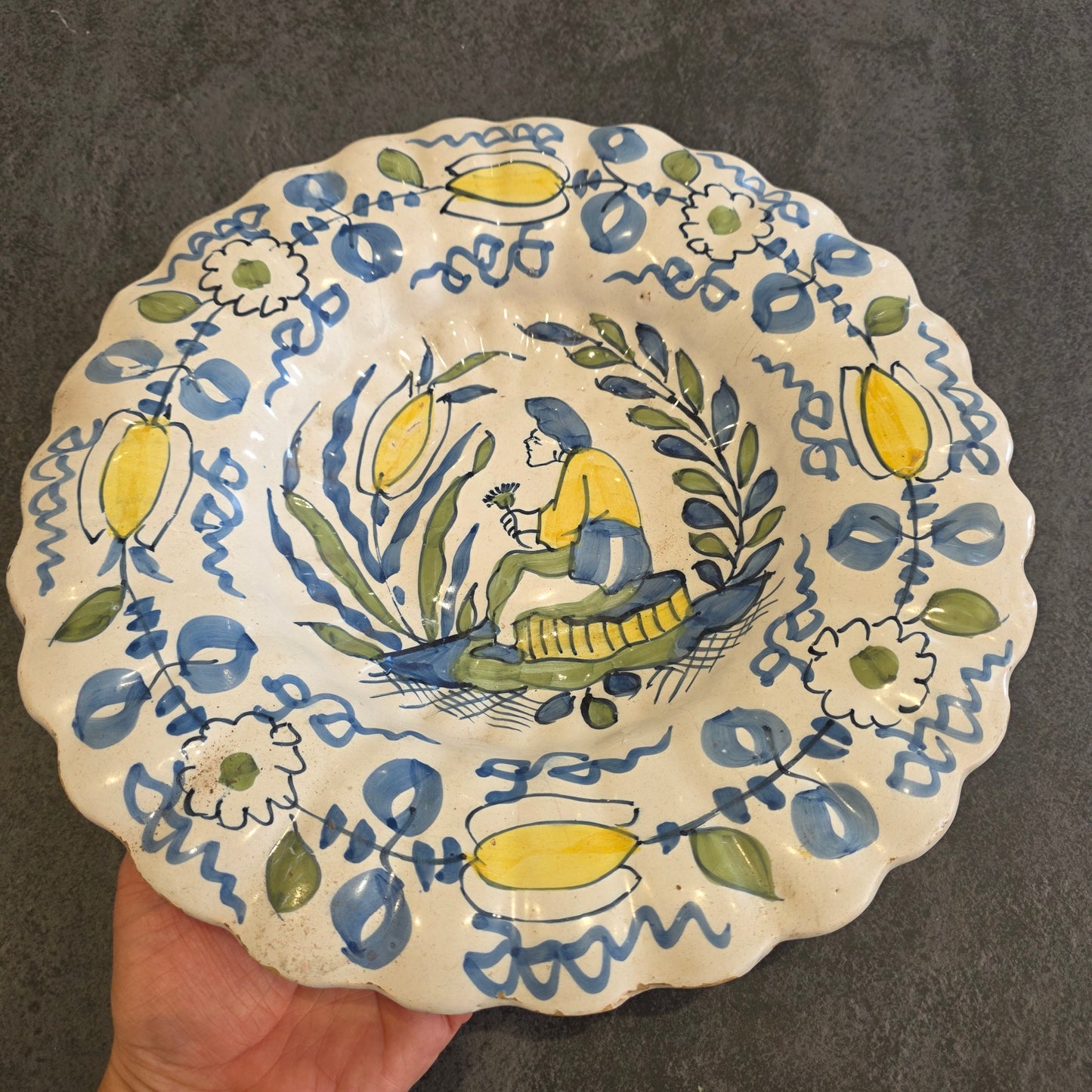 Dutch Delft Polychrome Lobed Dish 17th Century 34cm