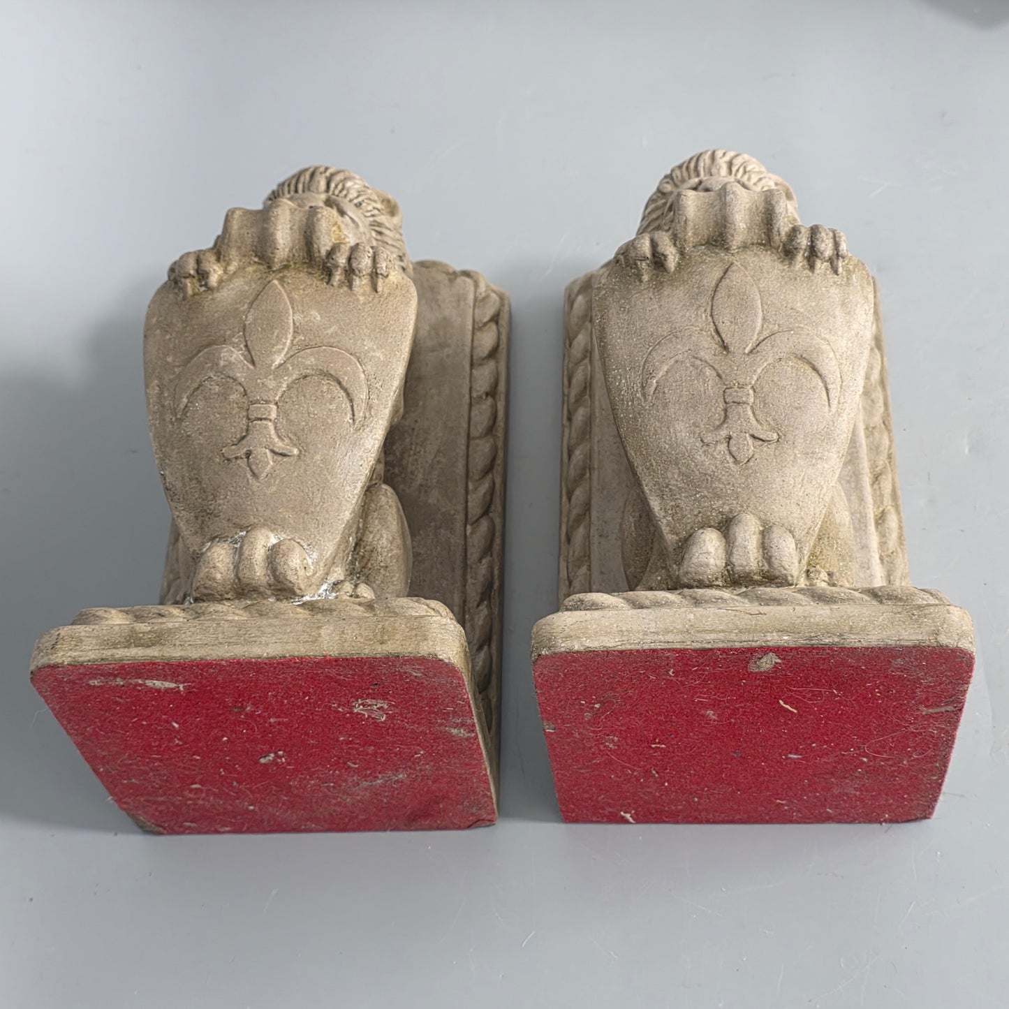 Fine Vintage Pair Of Cast Stone Fleur De Lis Lion Shield Bookends C1940s