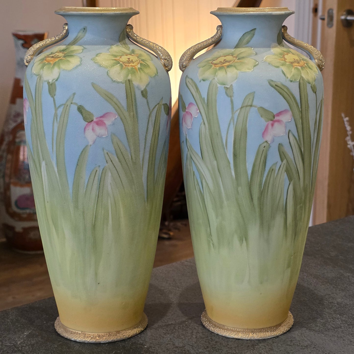Stunning Art Nouveau Japanese Nippon/kinjo Floral Vases 32.5cm