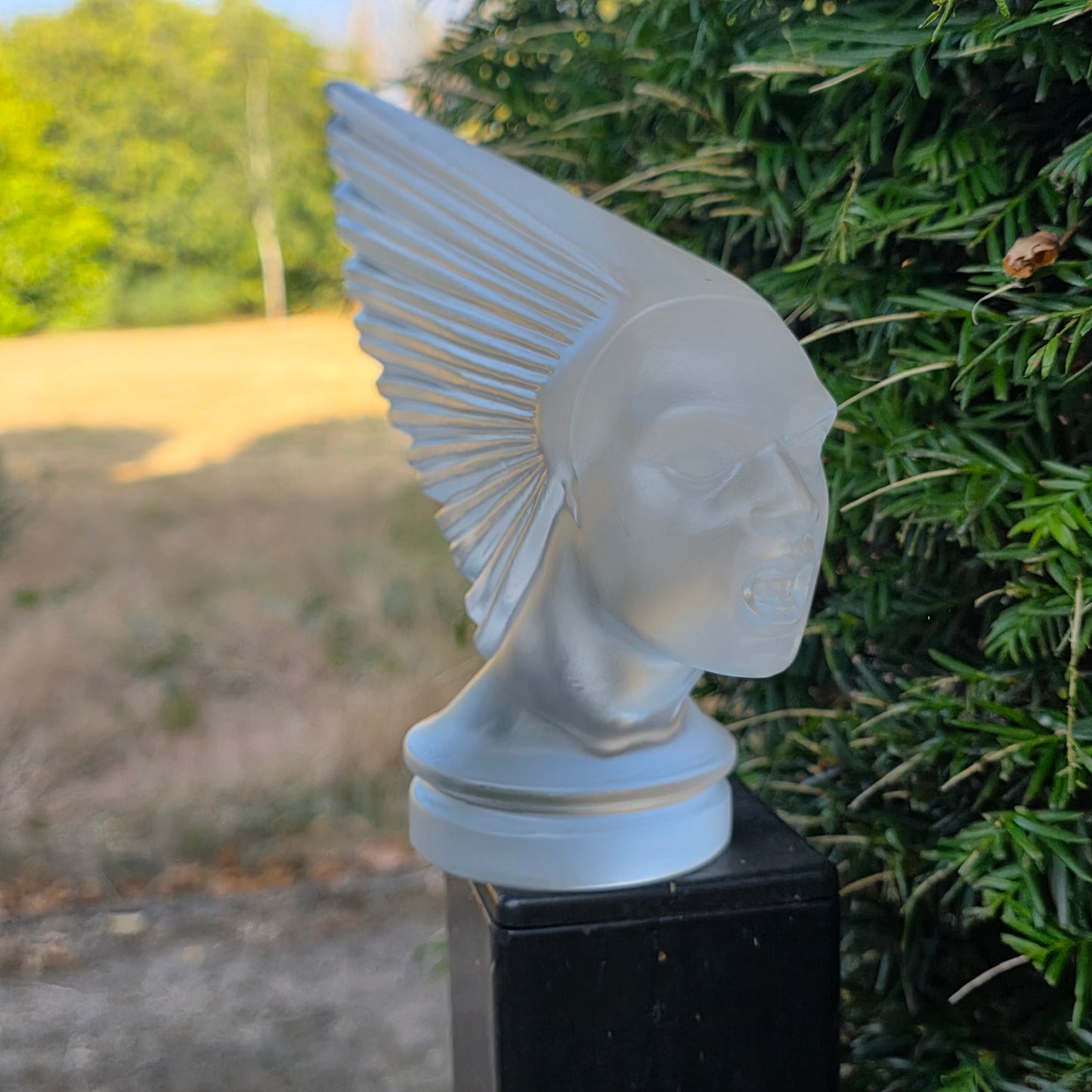 Glass Car Mascot 'VICTOIRE' Hood Ornament Sculpture 1930' after H.Hoffmann by Lalique