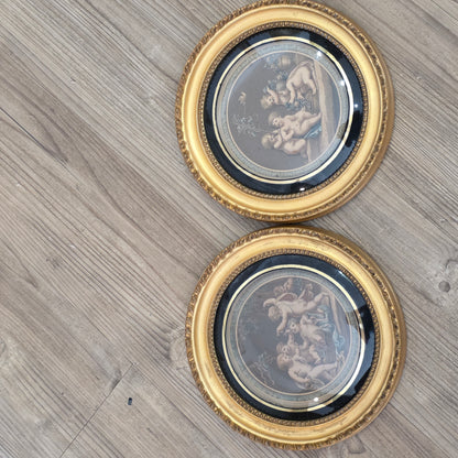 Pair of antique Bartolozzi cherub prints, in gilt wooden frames 25.5cm