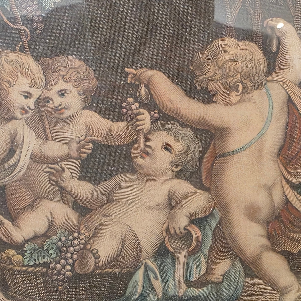 Pair of antique Bartolozzi cherub prints, in gilt wooden frames 25.5cm
