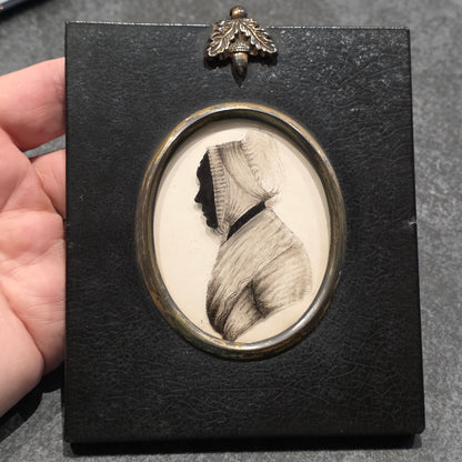 Antique Georgian reverse painted Silhouette Miniature 'Mrs Grace Williams' C1804