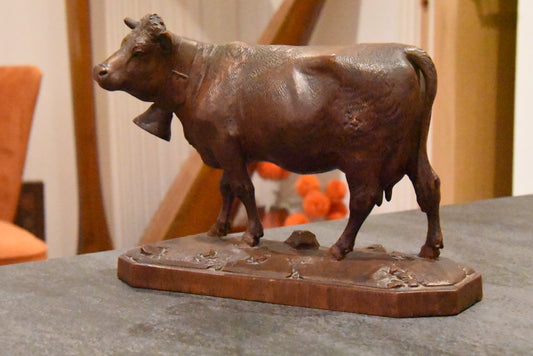 Stunning Antique Brienz Ed.Binder & Cie Carved Wooden Cow