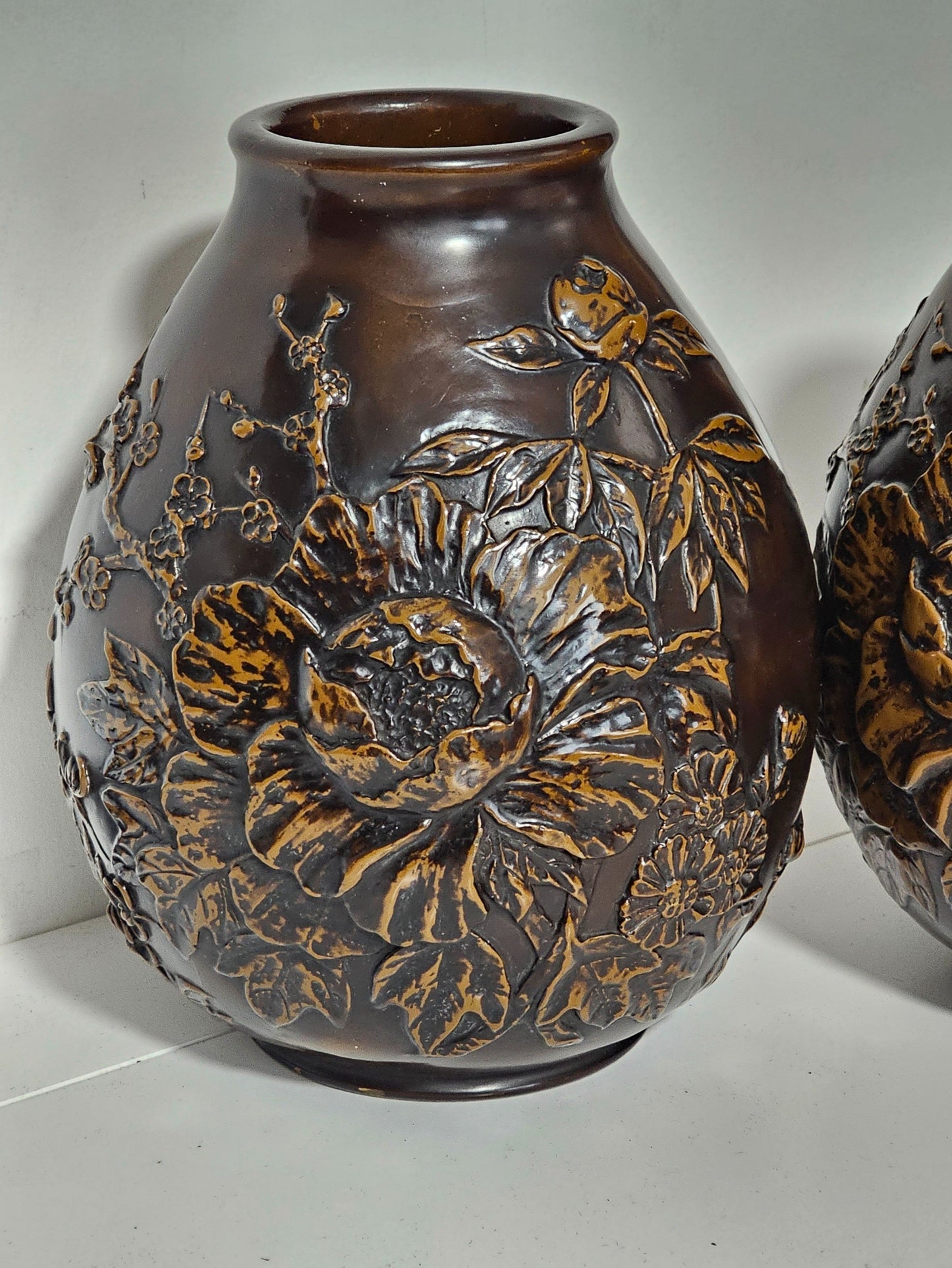 Stunning Pair Of Late 19th/early 20thc Oriental Bronze Vases - Signed