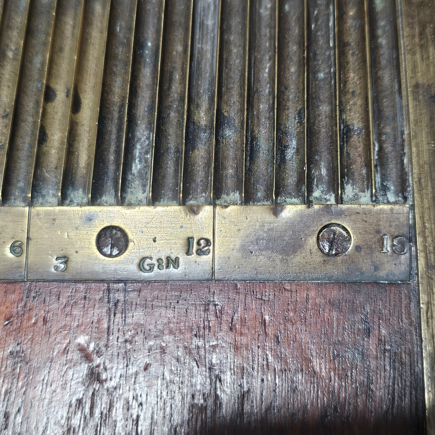 Antique Victorian Apothecary Chemist Pill Roller Board In Wood And Brass