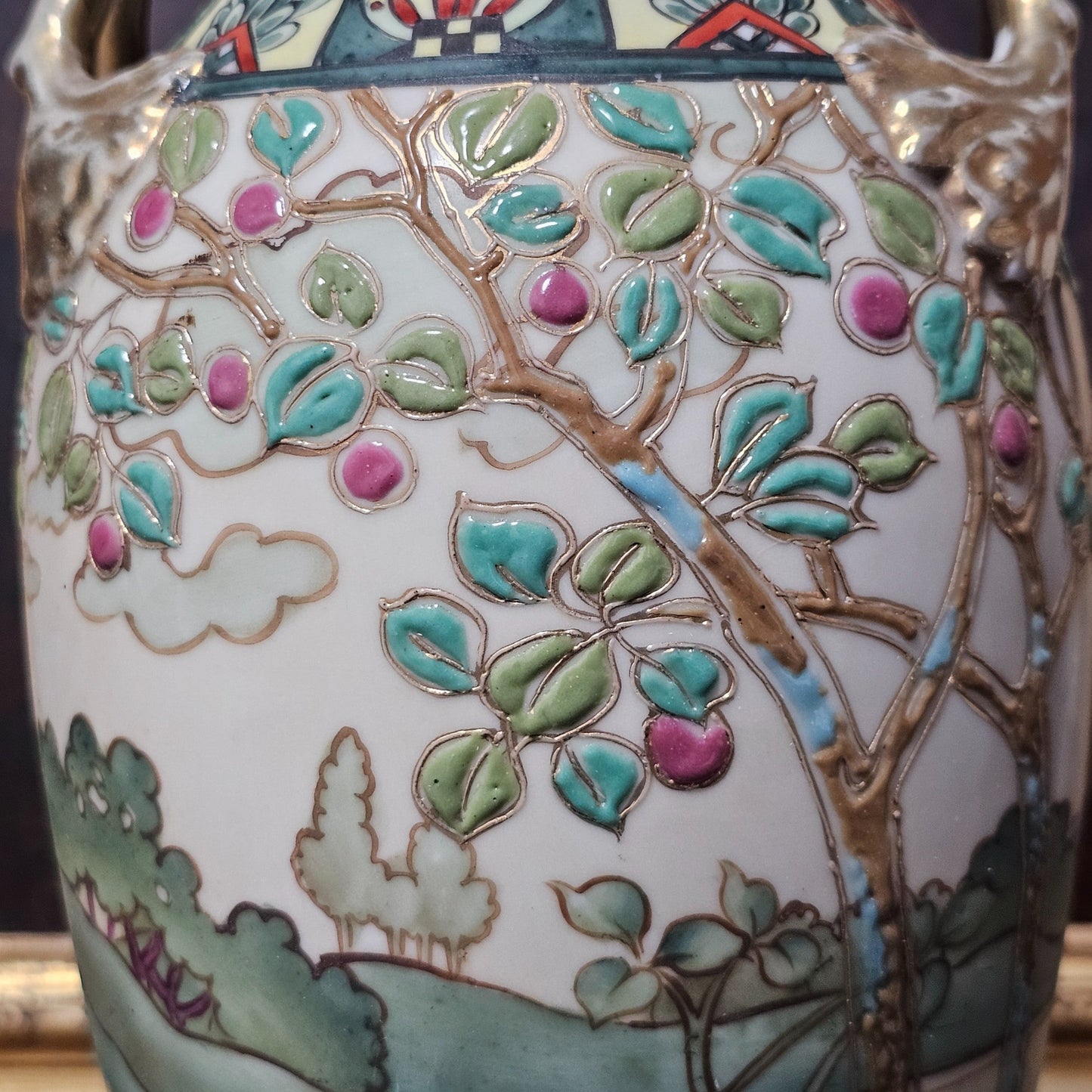 Stunning Early 20thc Nippon Vase C1920s