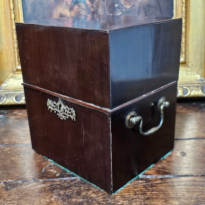 Georgian Mahogany Decanter Box C1820