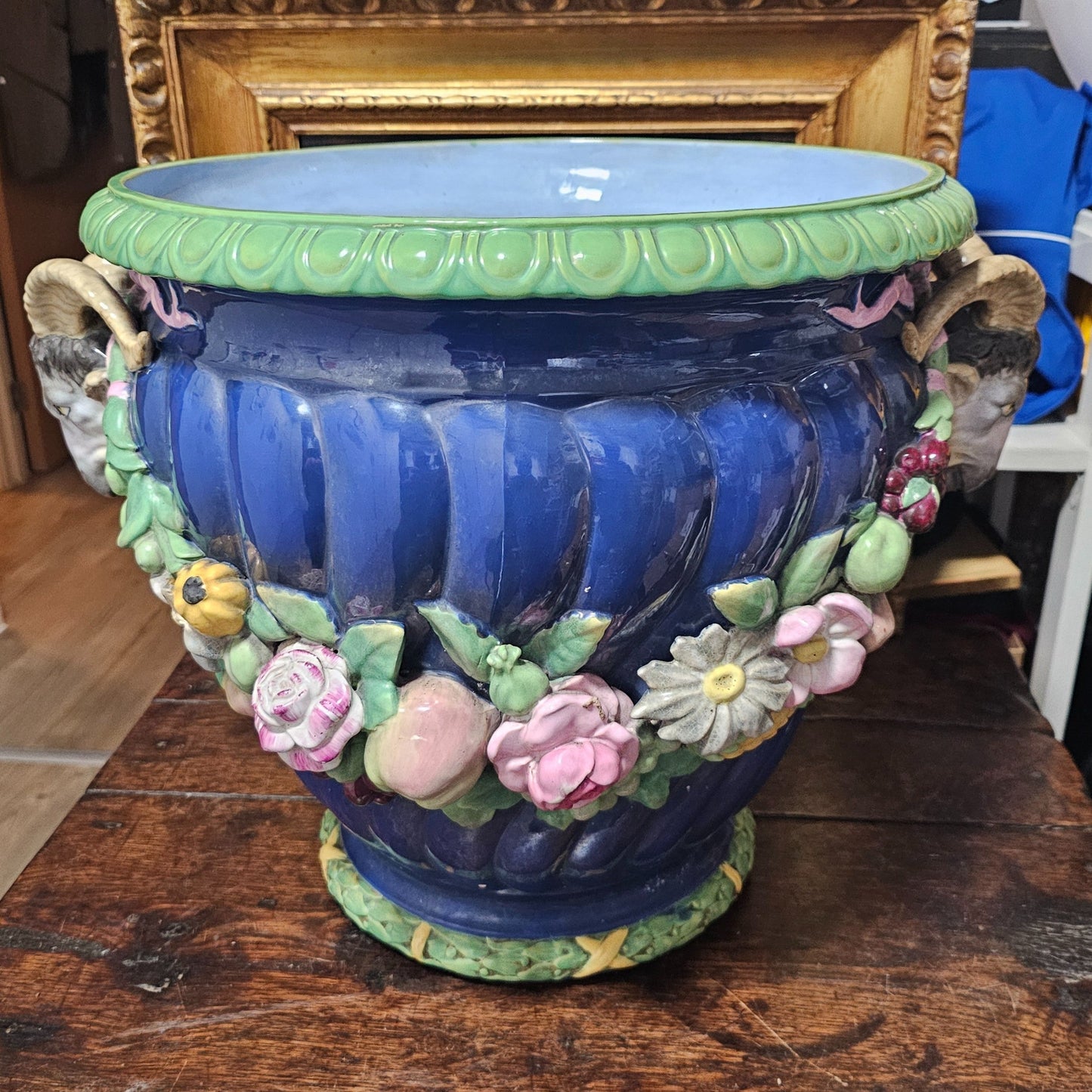 Huge Minton Majolica 'rams Head Garden Pot' Jardiniere C.1855 Designed By Baron Carlos Marochetti 49cm X 38cm