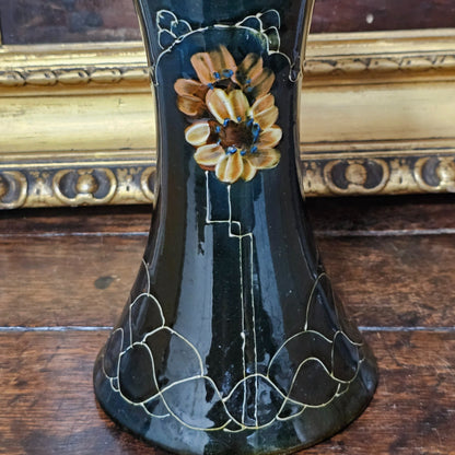 Rare And Interesting 'old London Ware' Secessionist Art Pottery Vase By The Irish Company J R Mally & Co (j R M & Co) - Christopher Dresser